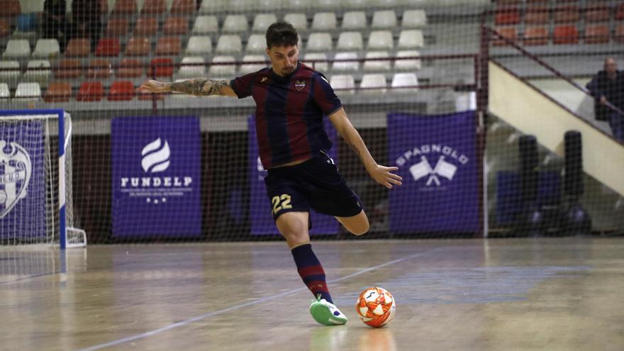 Rafa Usín lidera con tres goles un gran triunfo del Levante UD FS ante el Manzanares (5-3)