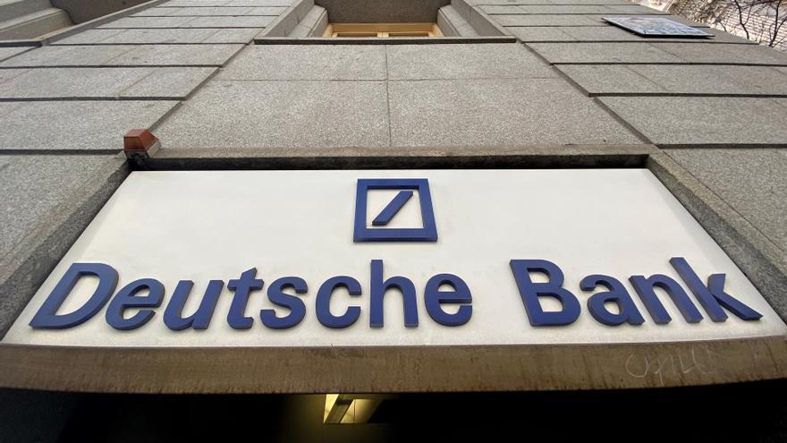 Europa cuenta con un bazuca de 240.000 millones ante una inviabilidad bancaria
