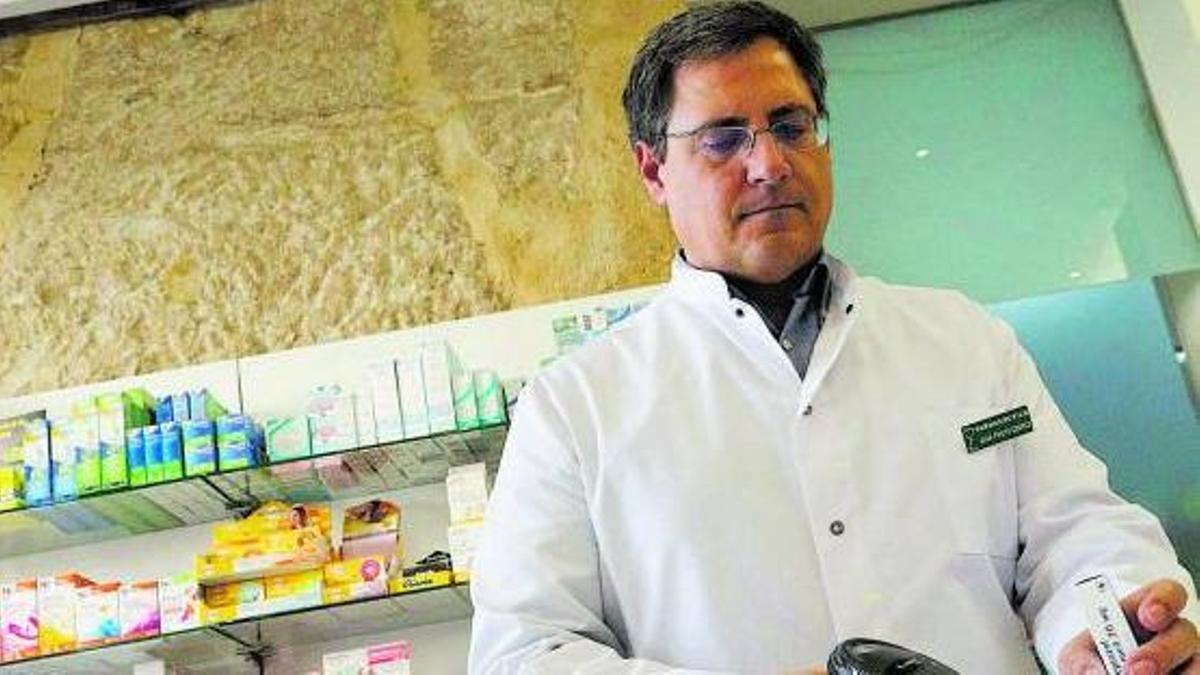 Juan Prieto Corpas, presidente del Colegio de Farmacéuticos de Zamora. | Jose Luis Fernández