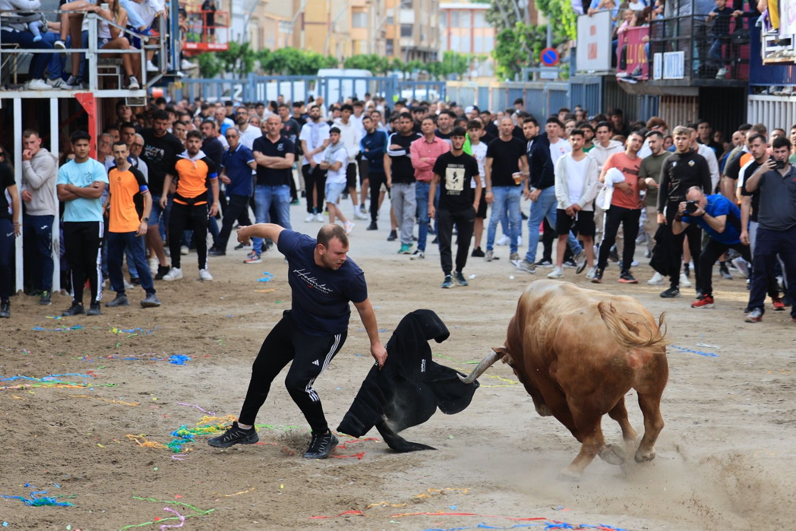 Fotos de la tarde taurina del jueves de las fiestas de Sant Pasqual en Vila-real