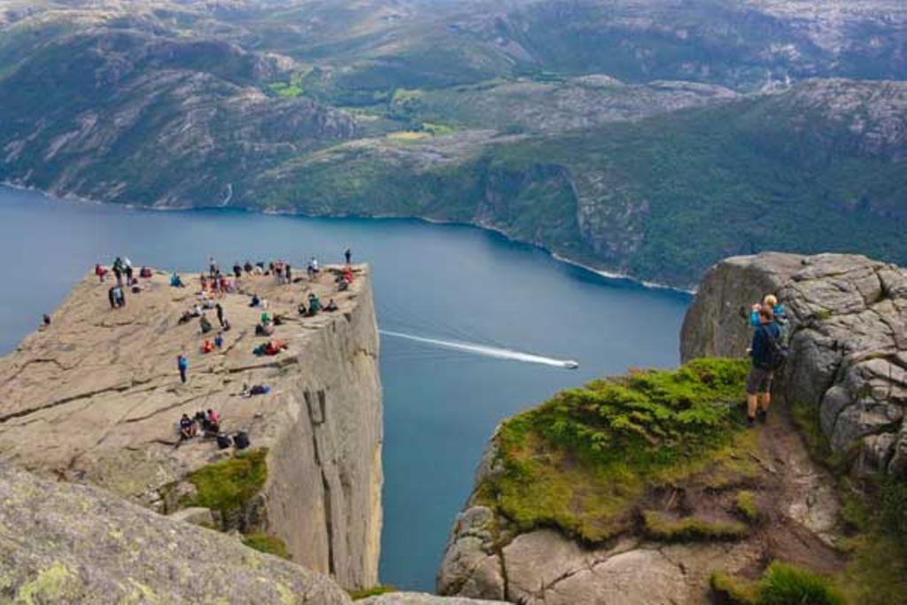 Disfruta de un crucero por los fiordos con el vuelo por 799 euros