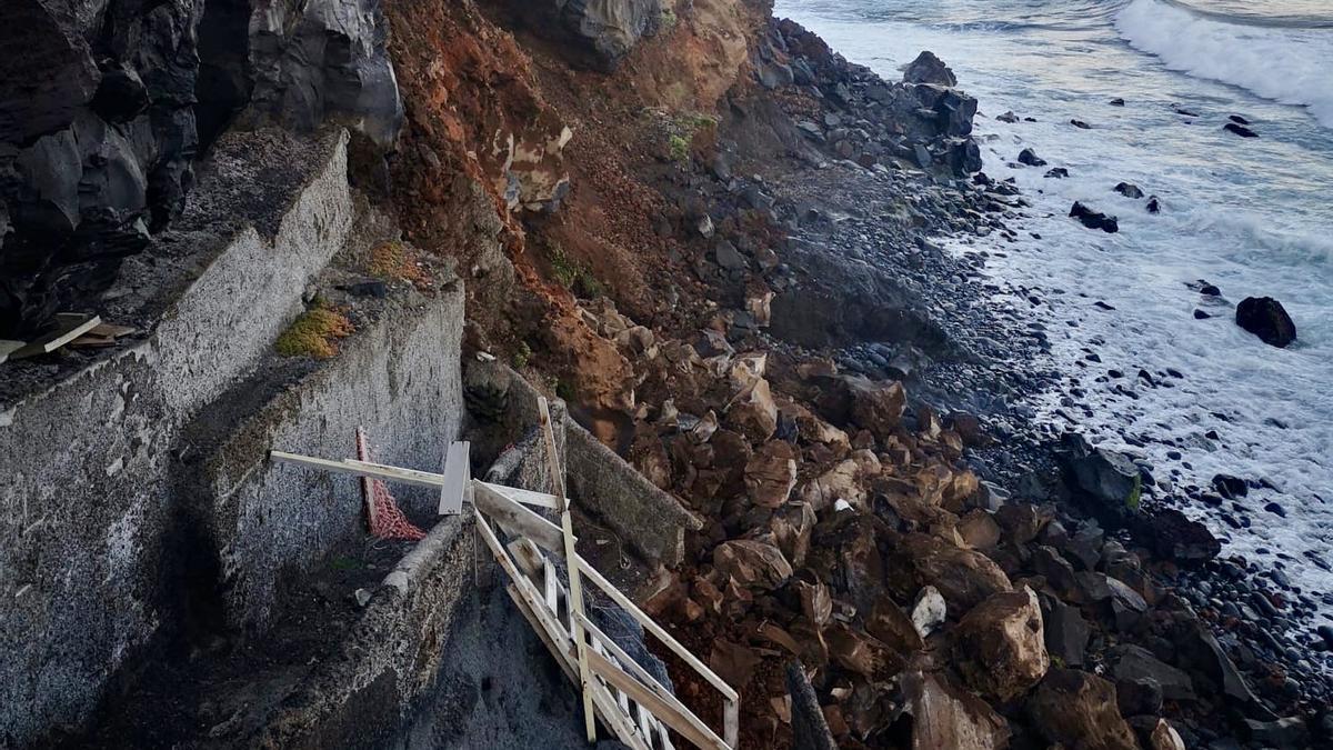 Puerto de la Cruz resta importancia a los últimos desprendimientos en Punta  Brava - El Día