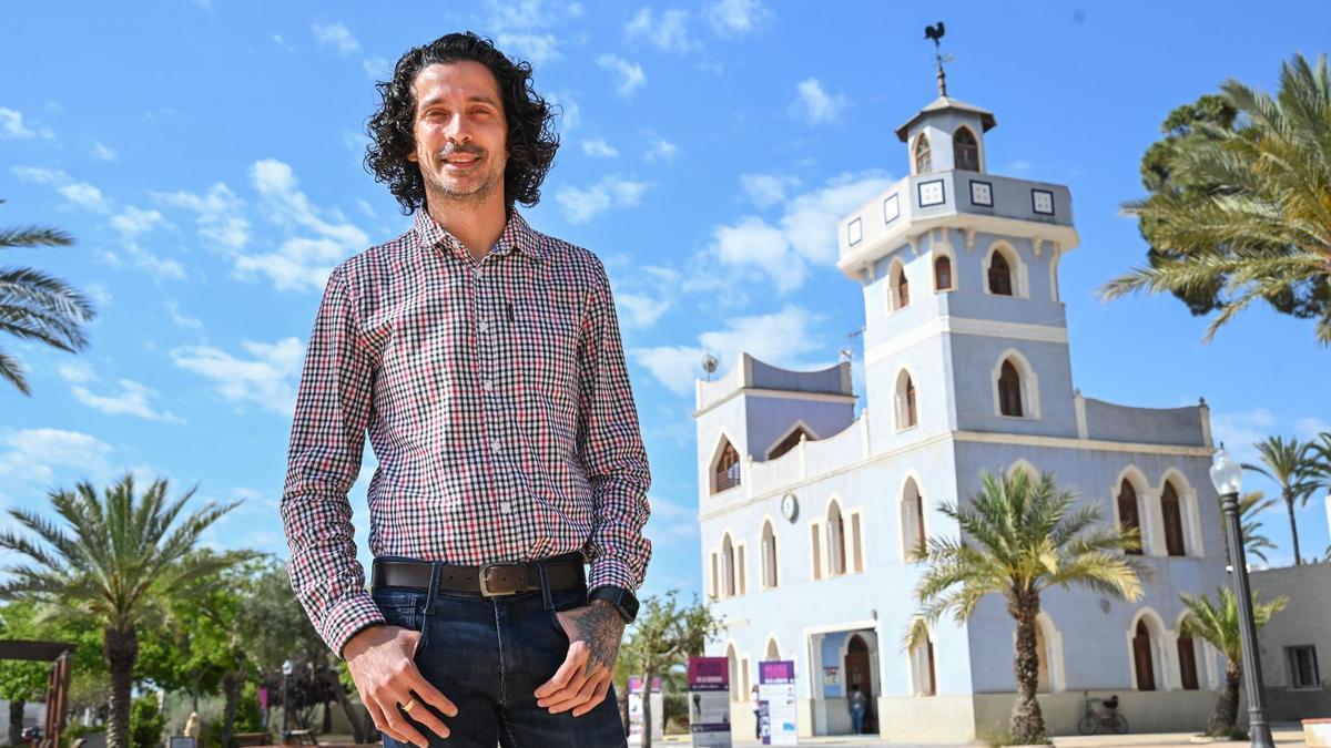 El presidente de la Unió de Festers del Camp d'Elx aboga por una ofrenda de flores propia