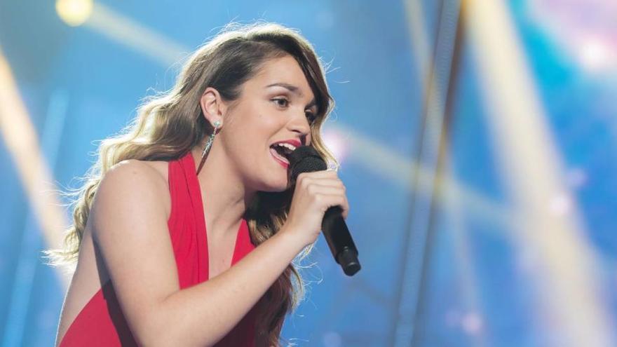 La cantant Amaia Romero durant una actuació |