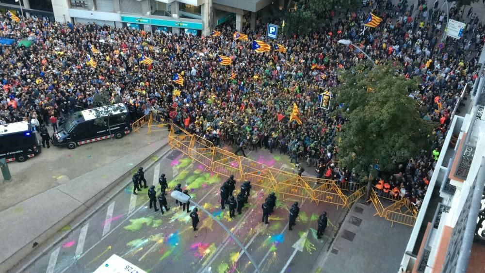 Manifestació de l'1-O a Girona.