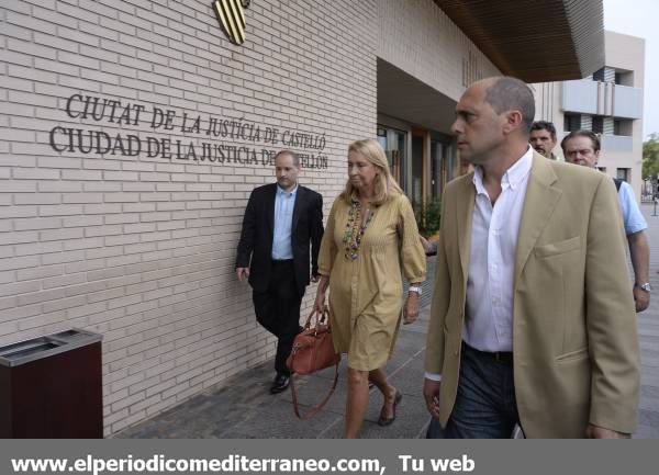 GALERÍA DE FOTOS - Segunda sesión del Juicio a Carlos Fabra (03-10-2013)