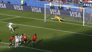 España cae por un penalti polémico (1-2)