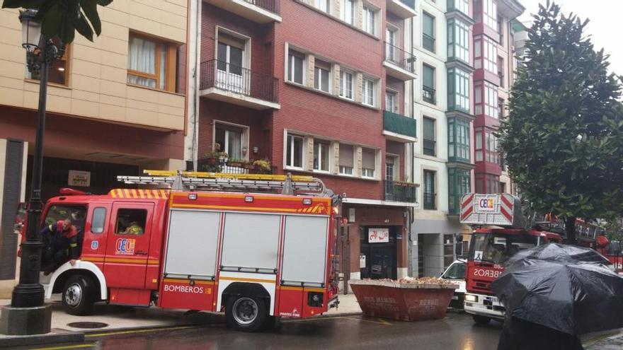 Un incendio alerta a los vecinos del Rosal