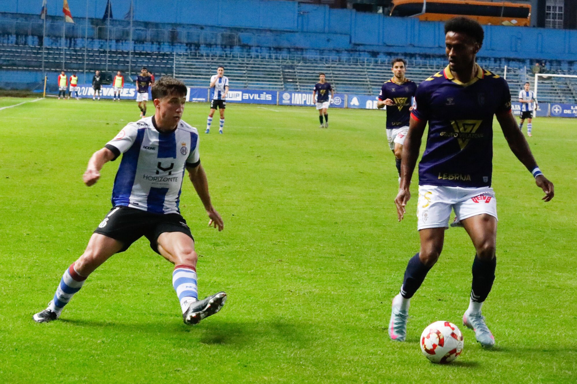EN IMÁGENES: Ammbientazo en el play-off del Real Avilés contra el Antoniano