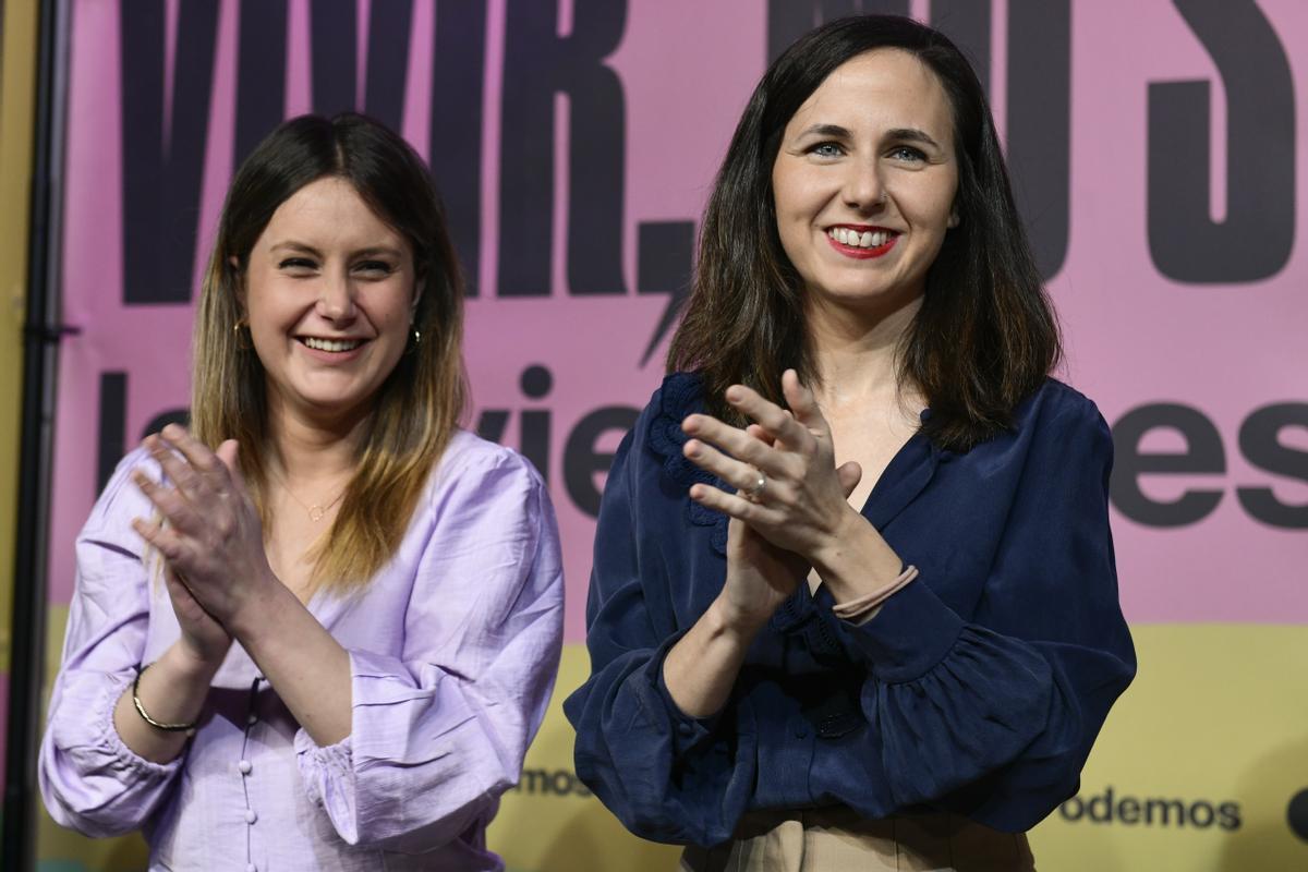 La candidata de Unidas Podemos en Madrid, Alejandra Jacinto, junto a Ione Belarra, ministra de Derechos Sociales y Agenda 2030, en un acto sobre vivienda en Madrid.