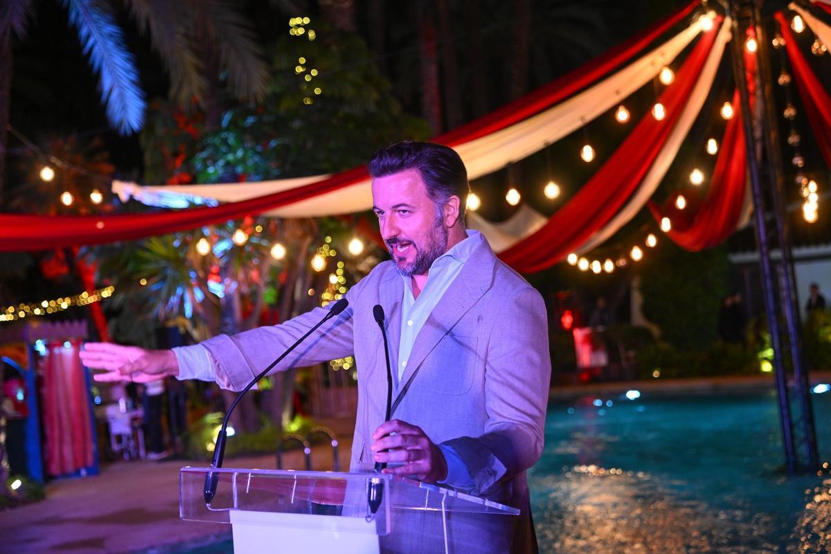 El alcalde de Elche, Pablo Ruz, definió la gala como “el evento clave introductor del verano en Elche”.