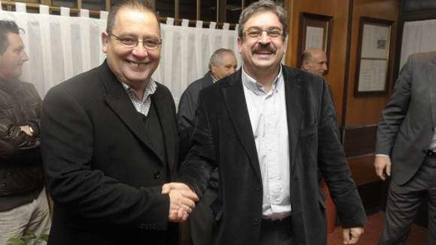 Juan Maceiras (izq.) y Jesús Veiga en un acto en 2012.