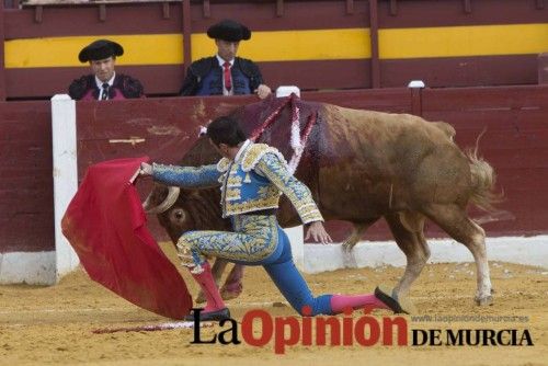 Segunda corrida de Feria: Enrique Ponce, Manzanares y Cayetano