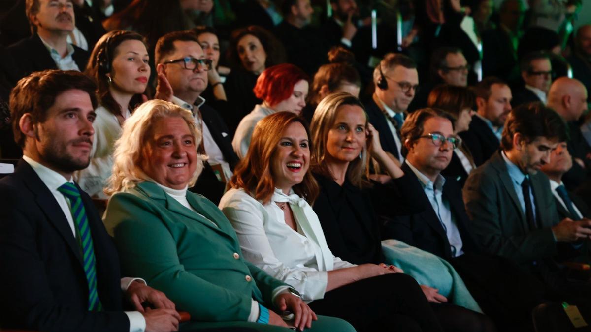 El gobierno local en el auditorio del Palau de la Música