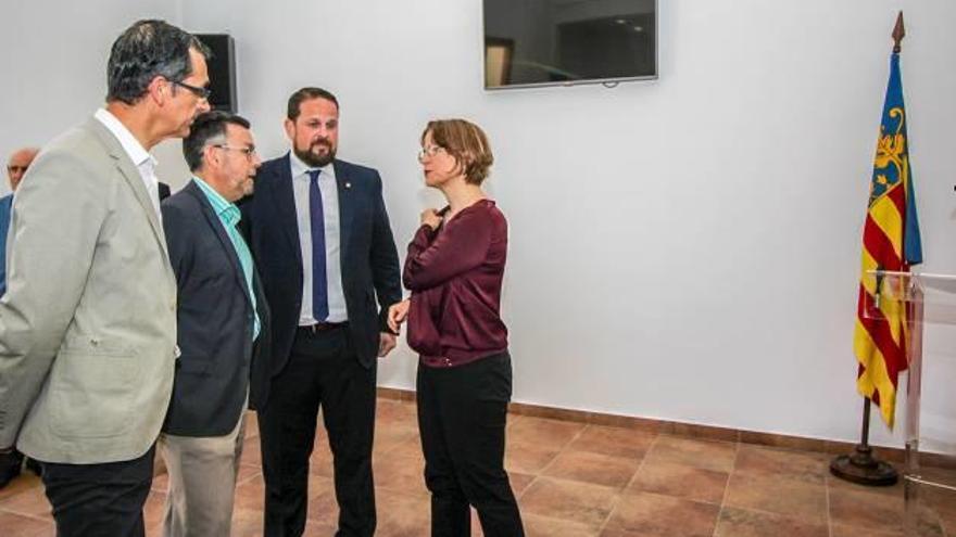 Inauguración Una sede para los regantes de Cox, Granja y Albatera y una Casa de la Juventud