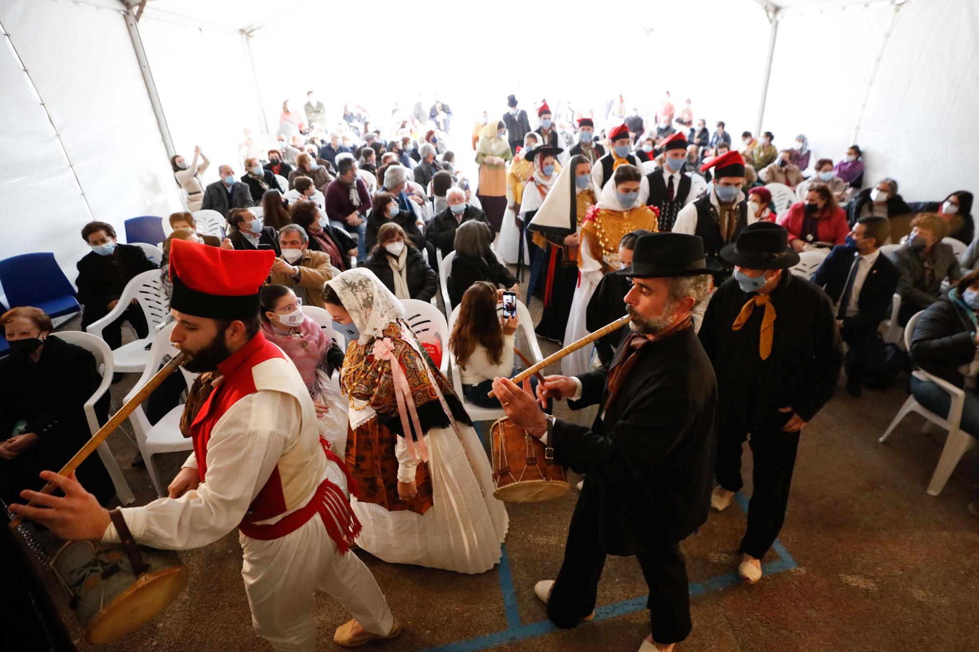 Festival y fiesta para los mayores en Forada