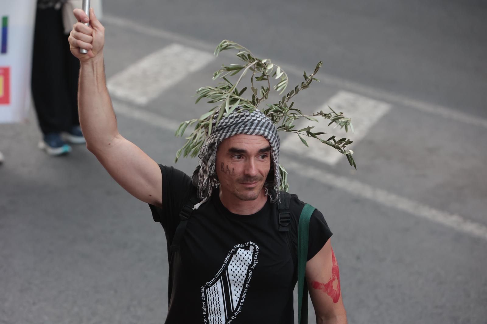 Así ha sido la manifestación LGTBI en Alicante