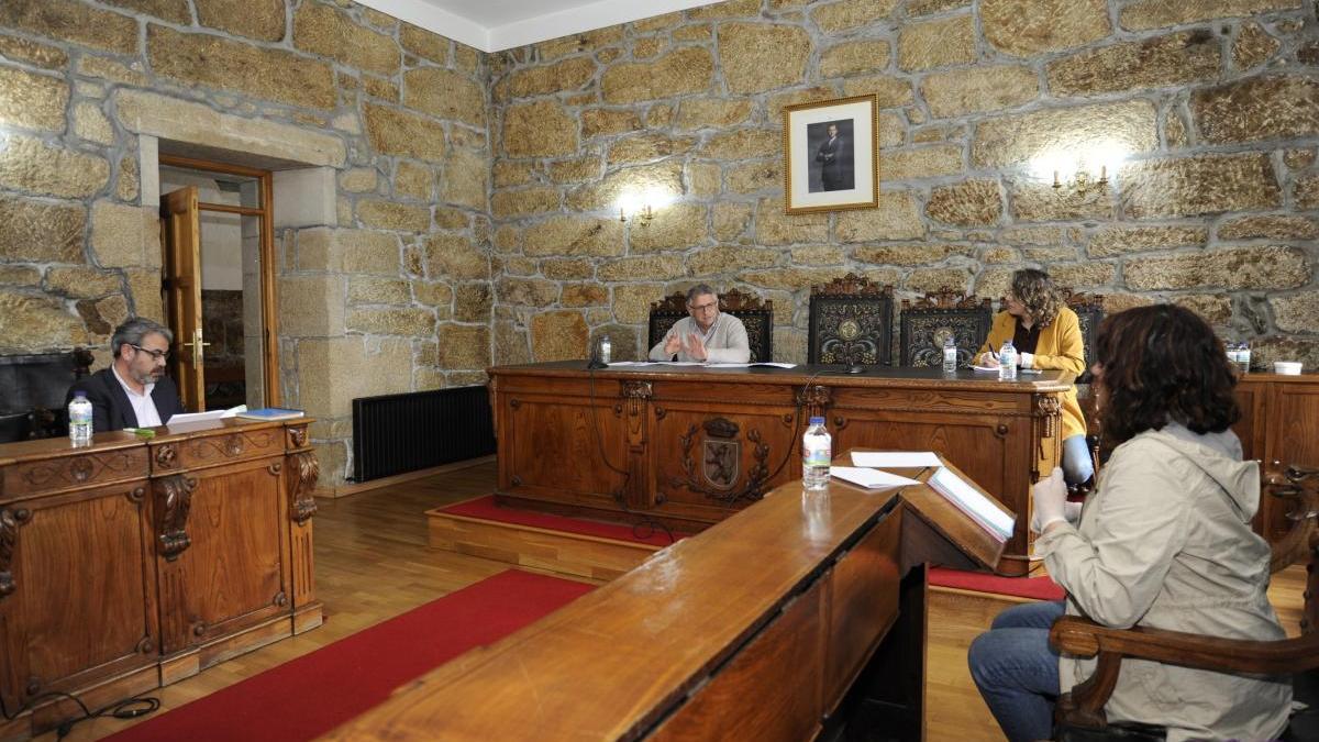 Maril, Cuiña, González y Cornado, hoy, durante la reunión de portavoces.