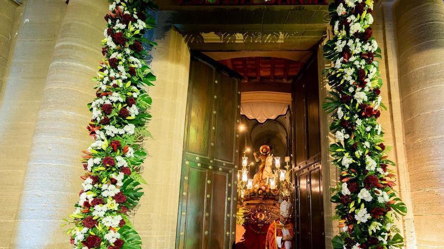 Un acto en el frontis del templo abre en Gáldar la preparación del Año Jacobeo 2027