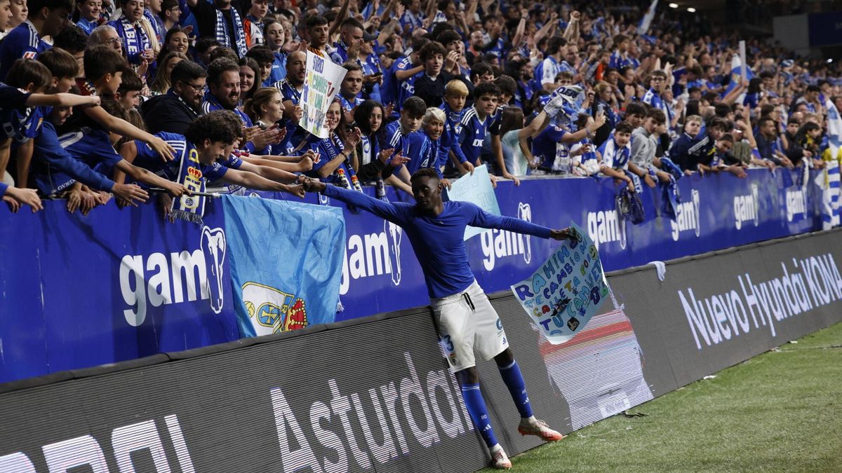 Oviedo. Partido Real Oviedo - Almería.