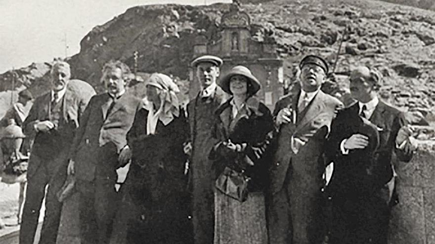 Albert Einstein, María Luisa Levi Caturla y José Ortega y Gasset, entre otros, en Toledo, en 1923.   Archivo de la Fundación José Ortega y Gasset-Gregorio Marañón