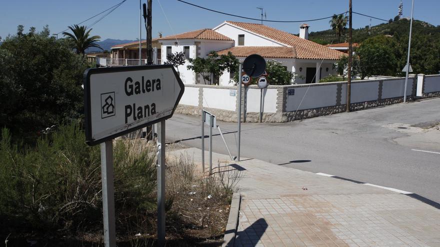 Castelló desbloquea el alcantarillado en las Galeras tras 15 años de espera