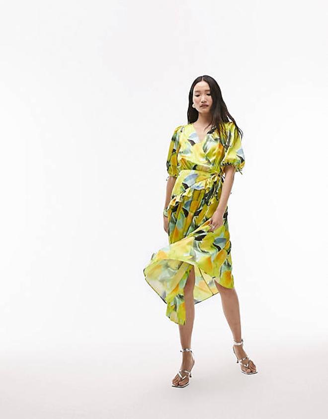 Vestido midi amarillo cruzado con estampado floral de Topshop