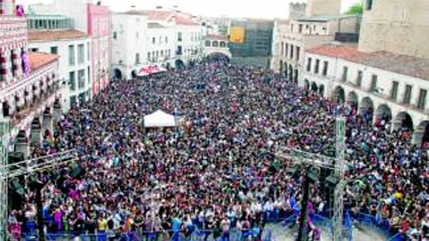 El aforo se limitará en la plaza Alta a unas 6.500 personas en la fiesta de Los Palomos