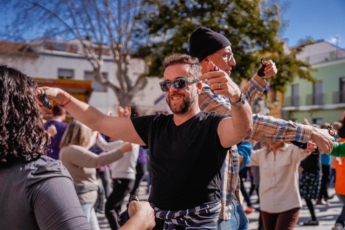 El Porrat de Sant Blai de Potries sempre és un èxit; El poble, de gom a gom