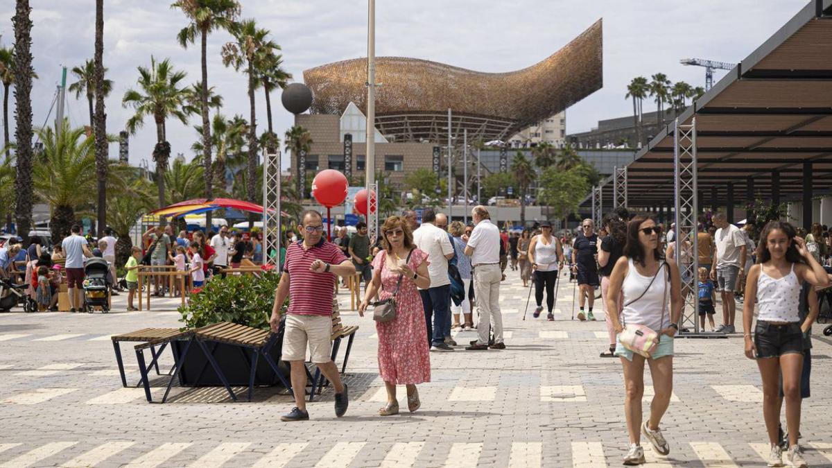 El Port Olímpic recupera más de 20.000 metros cuadrados de espacio público para la ciudadanía