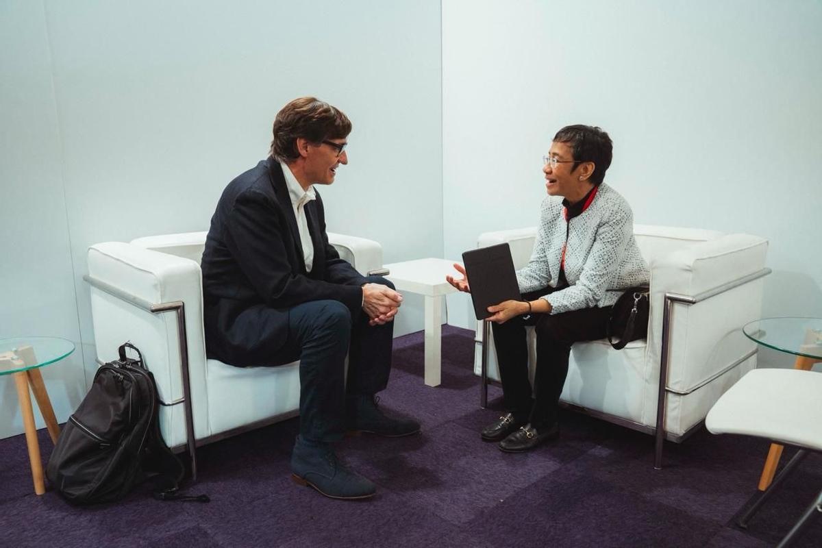 El president de la Generalitat, Salvador Illa, y la periodista Nobel de la Paz Maria Ressa.