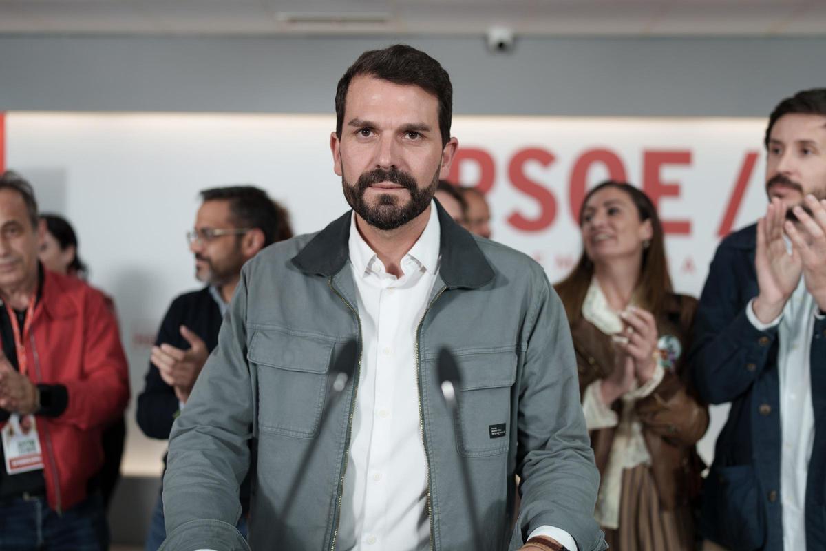 Imagen de archivo del nuevo secretario general del PSOE de Extremadura, Álvaro Sánchez Cotrina