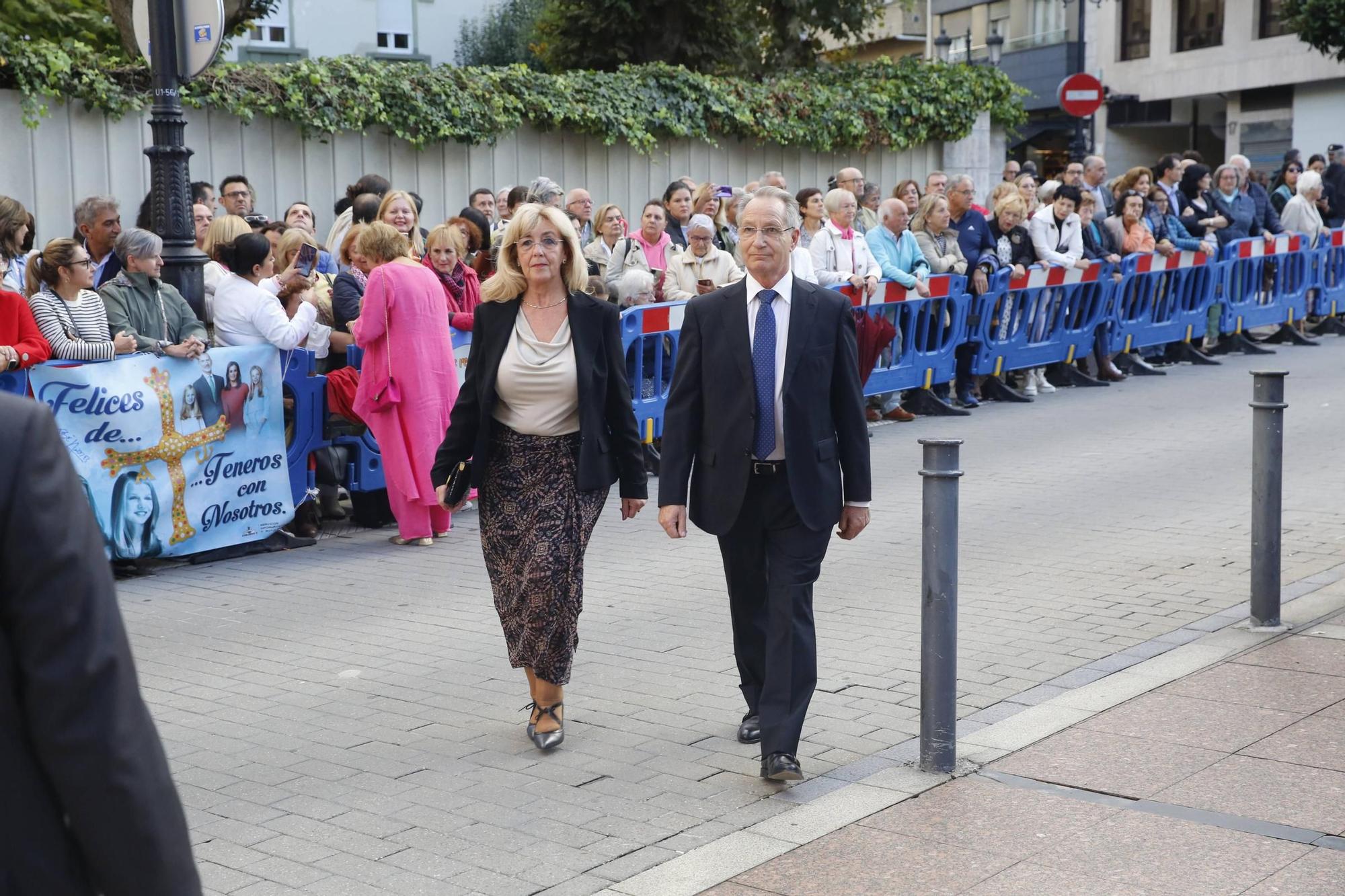 EN IMÁGENES: La Familia Real asiste en Oviedo al concierto de los premios "Princesa de Asturias"