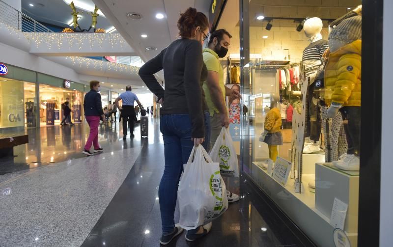 Compras de Navidad durante el puente de diciembre