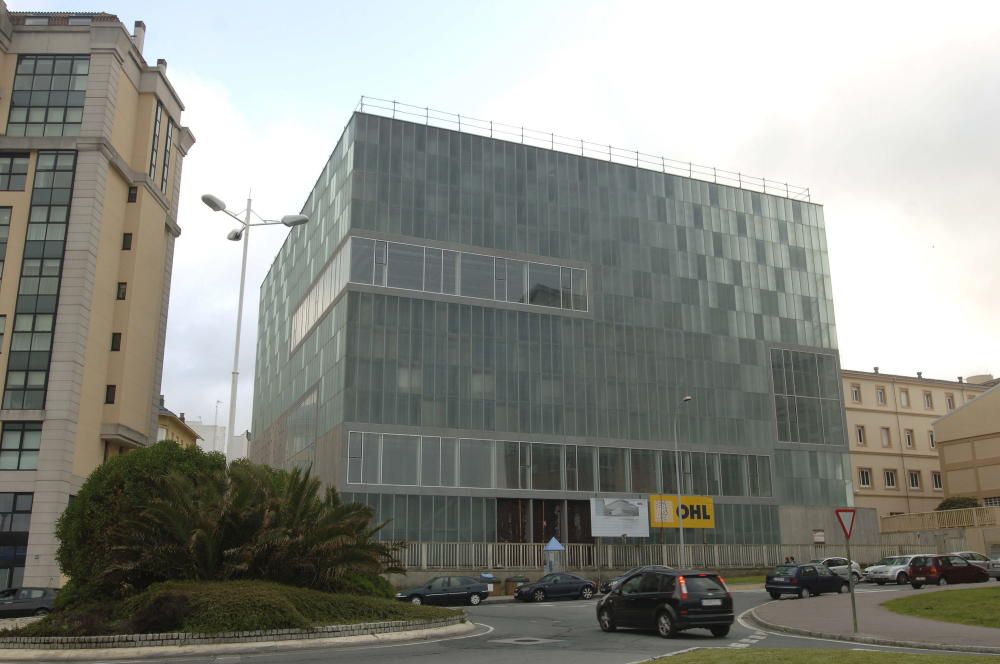 5. Centro das Artes en A Coruña (2009), de Aceboxalonso Architects. // LOC