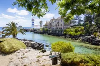 La escapada cerca de España que mezcla casas de colores y playas paradisíacas