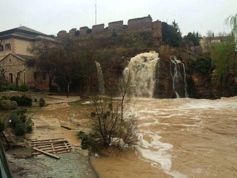 Nueva crecida de los ríos en Aragón