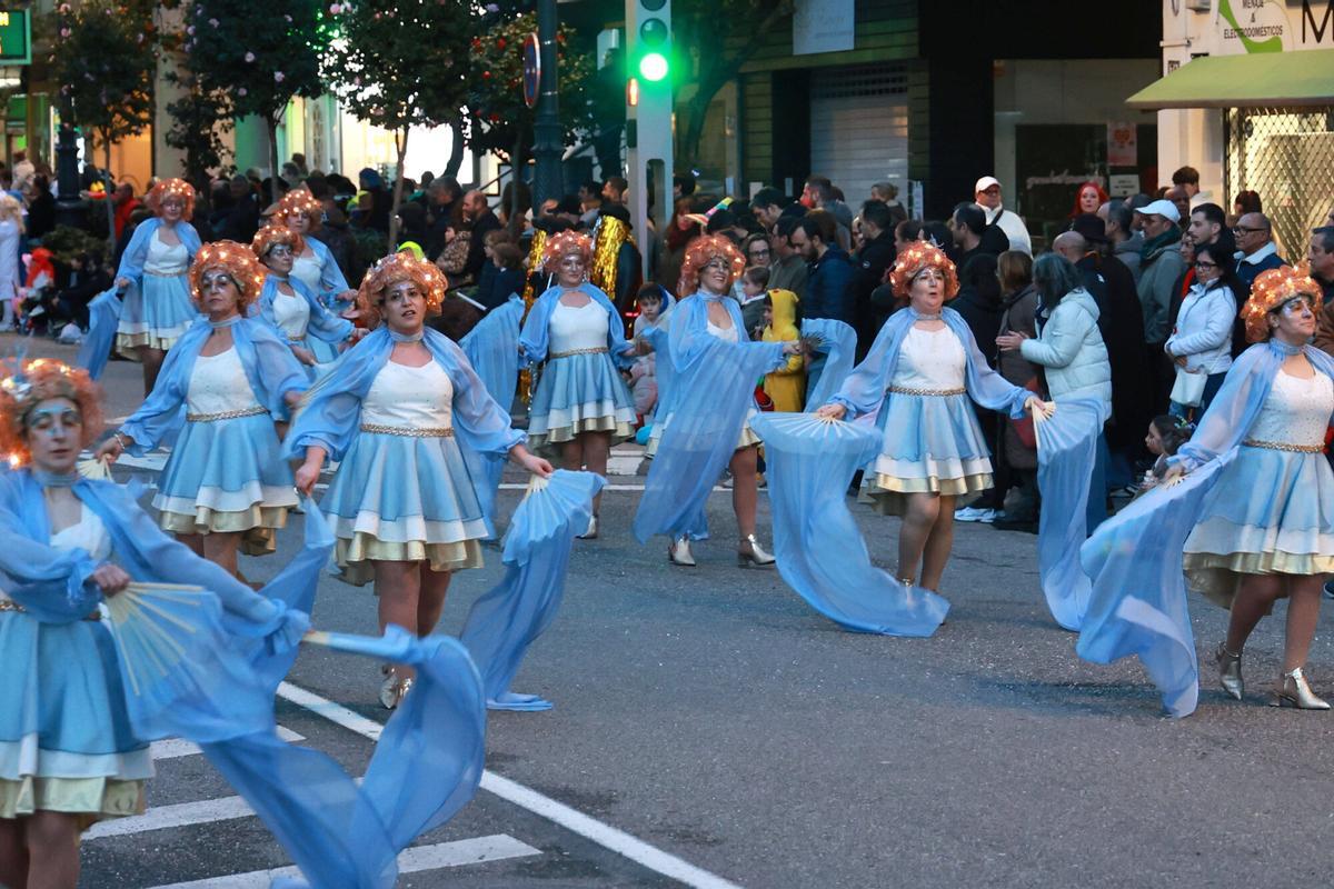 El Entroido vigués más colorido, en imágenes