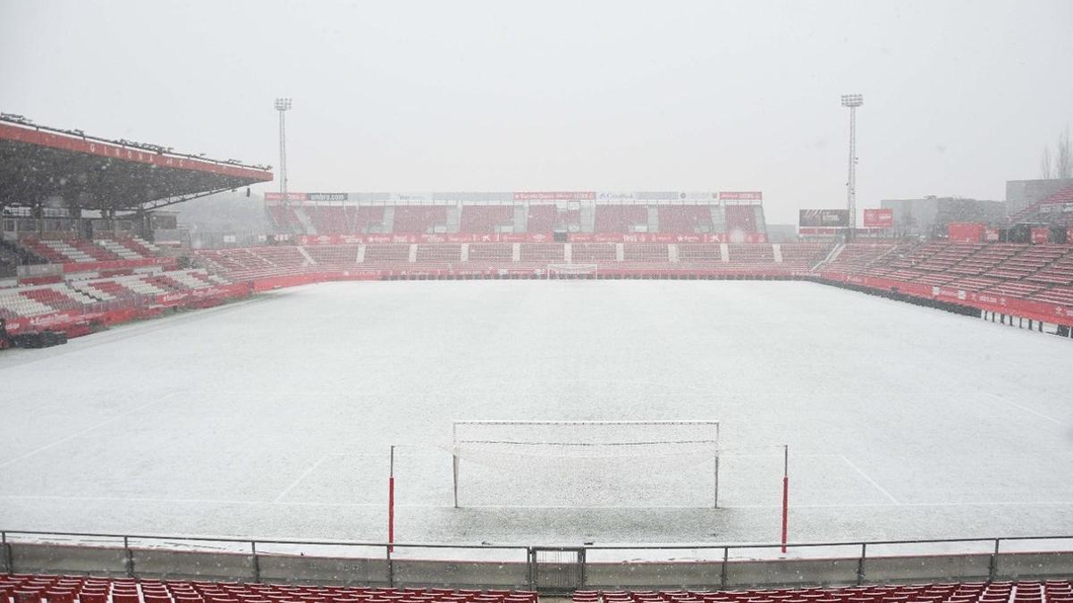 Montilivi, estadio del Girona FC, nevado