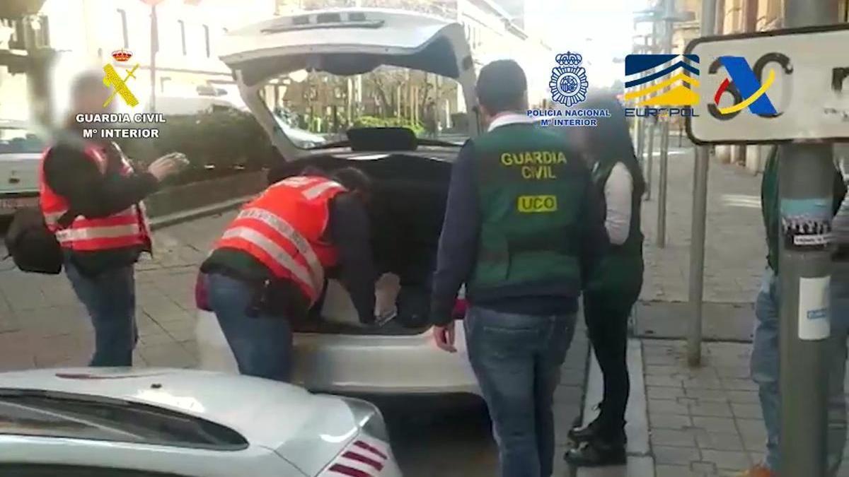 Primera operación con detenidos en España de la Fiscalía Europea contra una trama de fraude del IVA.