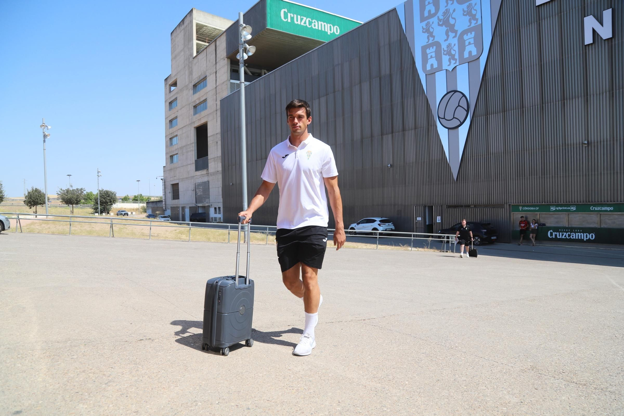 El Córdoba CF pone rumbo a su concentración en Oliva