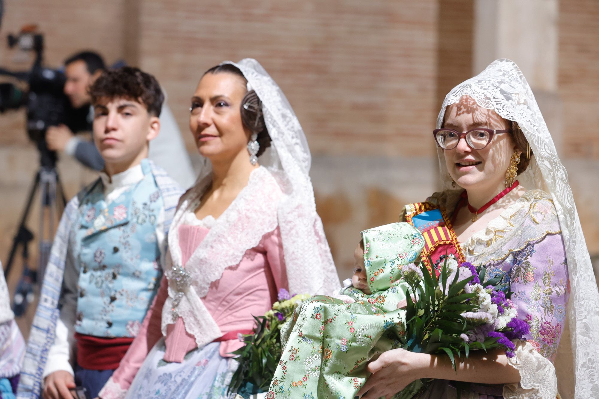 Todas las fotos de la Ofrenda del 17 de marzo por la calle San Vicente de 20:00 a 21:00 horas