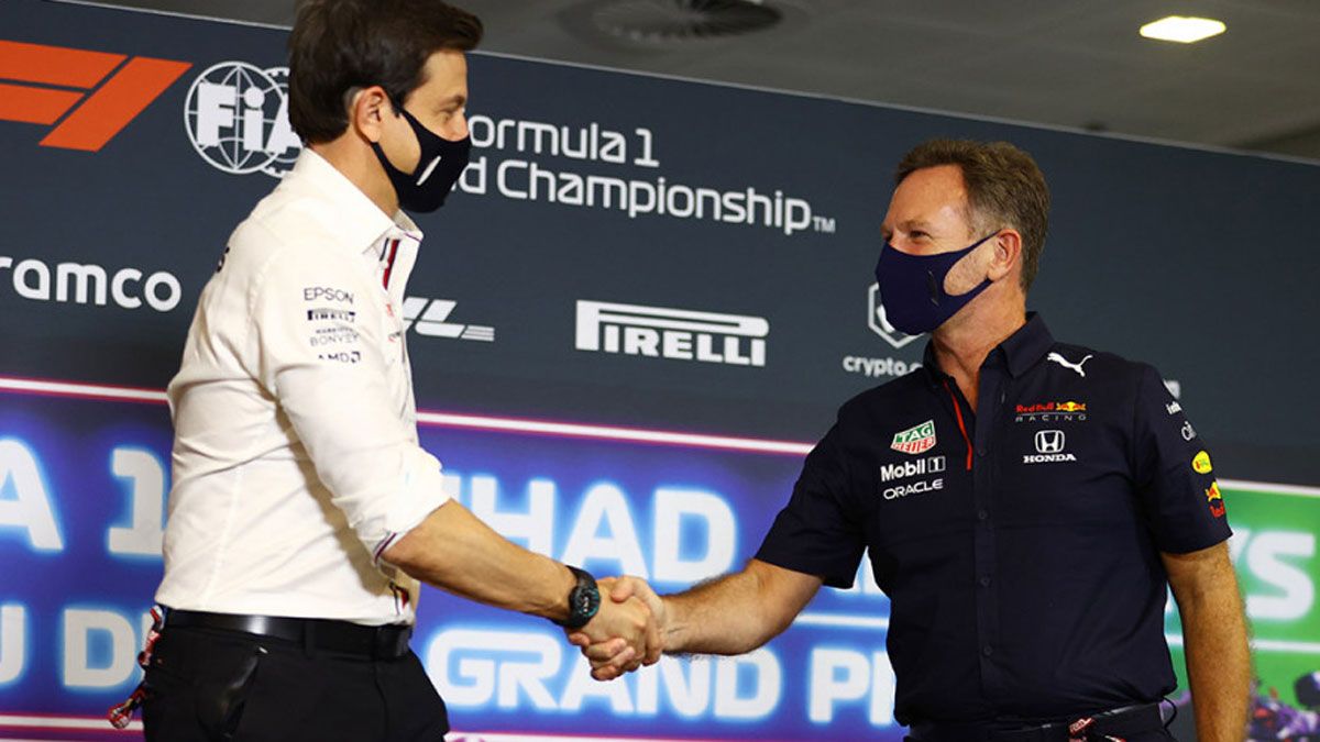 Wolff (Mercedes) y Horner (Red Bull), el pasado año