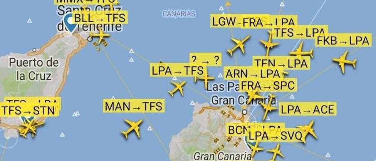 La situación del espacio aéreo de Canarias el domingo 25 de febrero a las cuatro de la tarde.