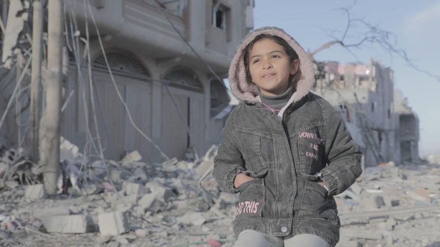 Así ha sido la reacción de Jana, una niña palestina, al ver su hogar destruido en su regreso a Rafah