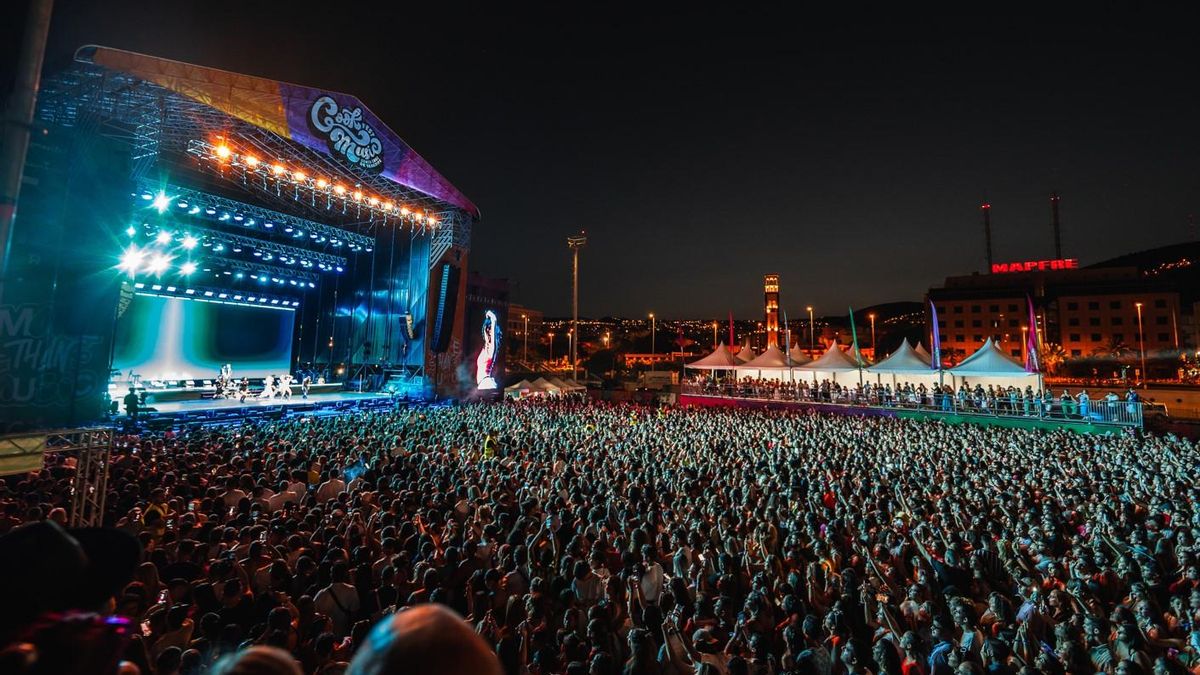 El recinto ya empieza a tomar forma para acoger el evento musical más esperado del verano.