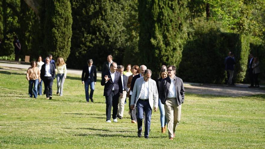 Salvador Illa i els consellers arriben a Sant Benet de Bages