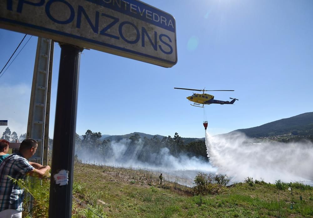 Incendios en Cuntis y Cerponzóns