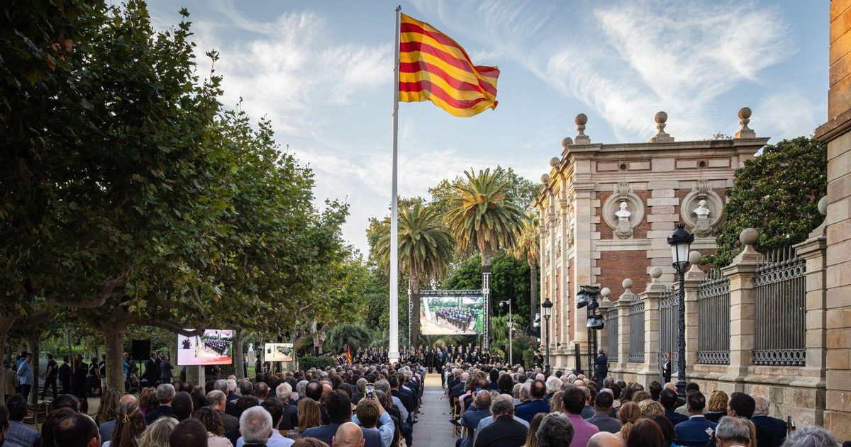 Els independentistes van a la Diada amb el veto al PSC enterrat Els independentistes van a la Diada amb el veto al PSC enterrat