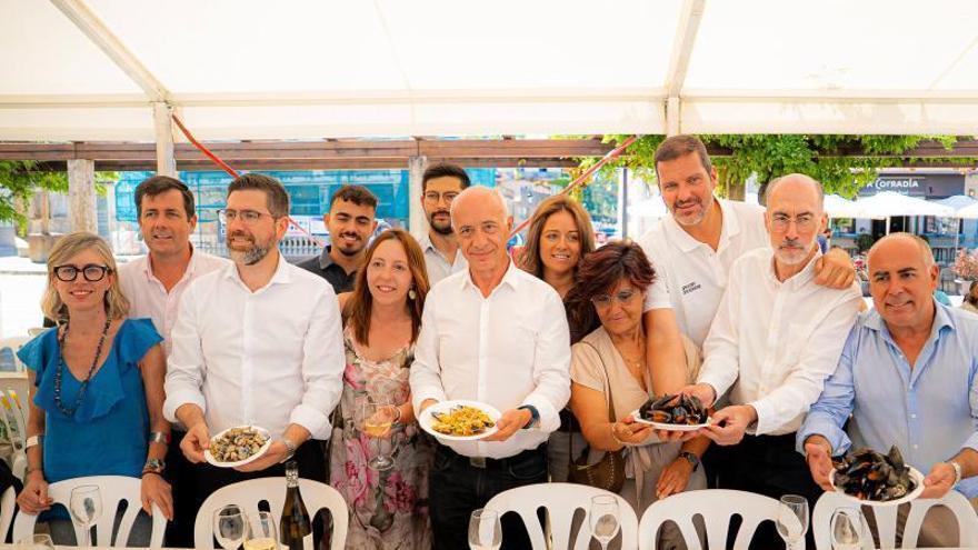 Mejillones y berberechos con título de interés turístico nacional en Vilanova